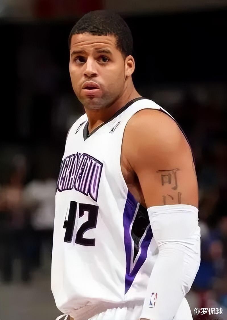 |尼克斯探花中文纹身引热议，直呼他被骗，但跟前辈比，他这还不错