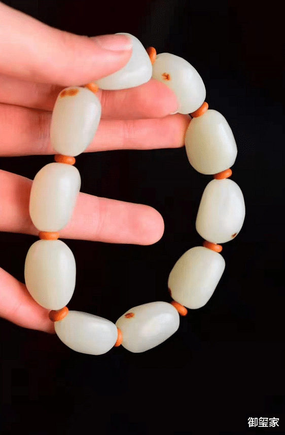 |买和田玉，你习惯看什么