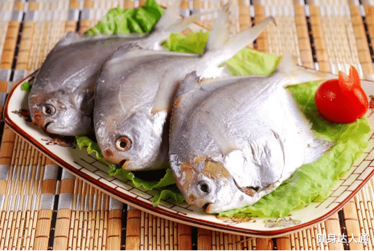 饮食|甲状腺的“祸首”是海鱼?提醒:少吃“1黄2绿”,或能稳甲散结