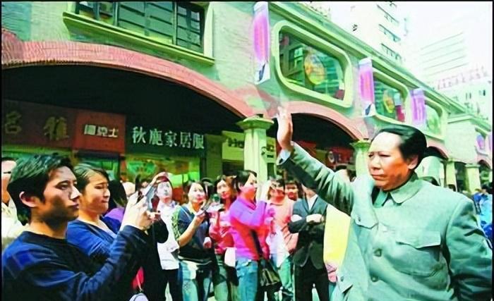 唐国强|女演员陈燕：扮演毛主席走红，穿26公分特定鞋，出场费高达5位数