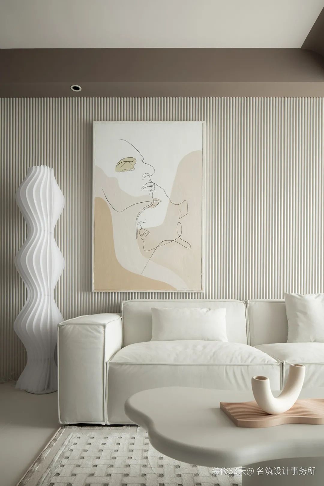 装修设计:102平现代简约奶油色柔美两居