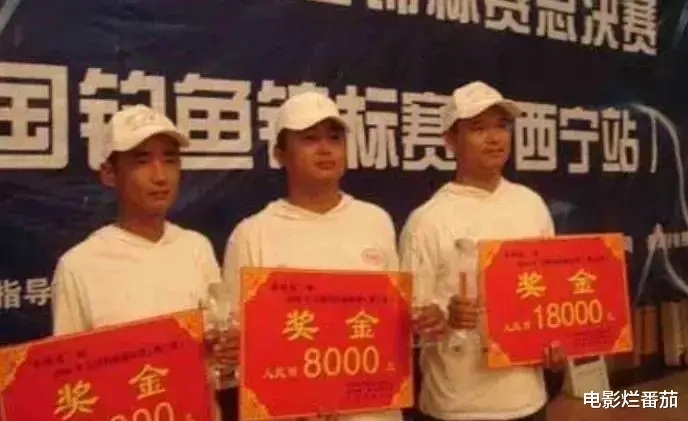 师父|90年代放弃20万年薪专职钓鱼，“中国钓王”邓刚，现在怎么样了？