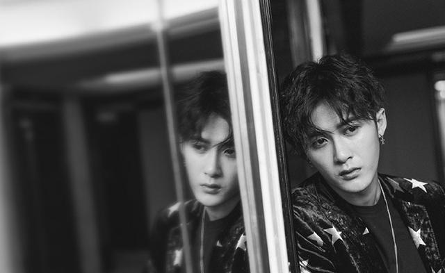 肖战|演活一个“沈翊”就够了，他却演活了4个角色，每个都是颜值担当