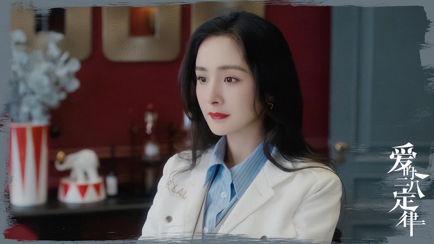 赵丽颖|赵丽颖接受新华社采访,谈成功不可能纯靠自己,路上必有贵人相助