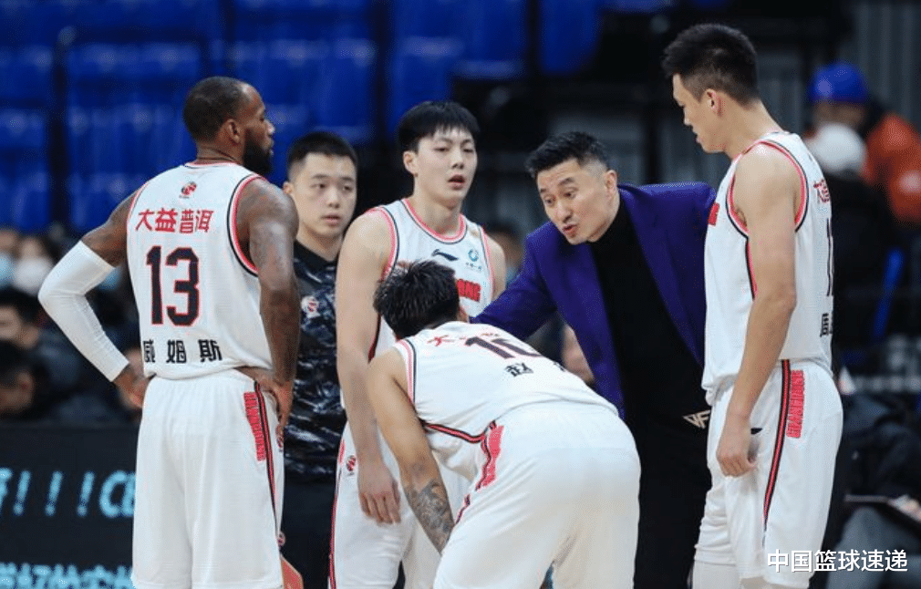 广东男篮|广东男篮后继有人，三大潜力锋线或进入一队，未来接班周鹏任骏飞