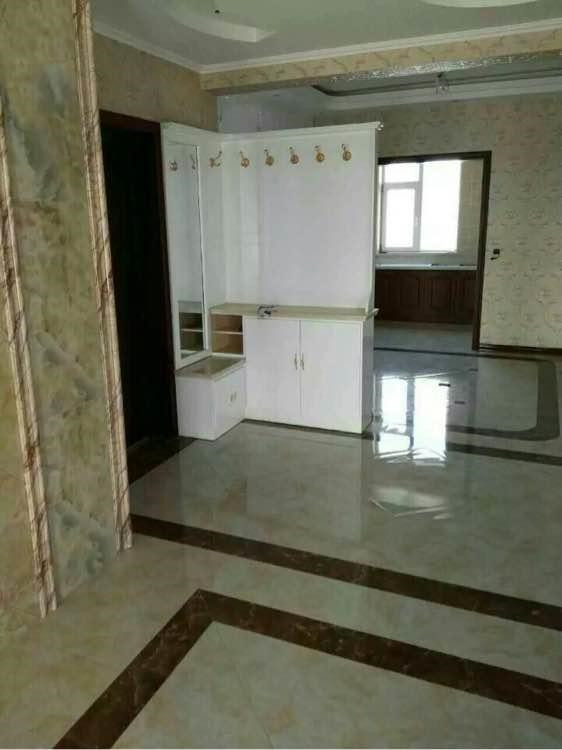 新房装修好了,看到厕所我嚎啕大哭,这是个假的厕所吧?