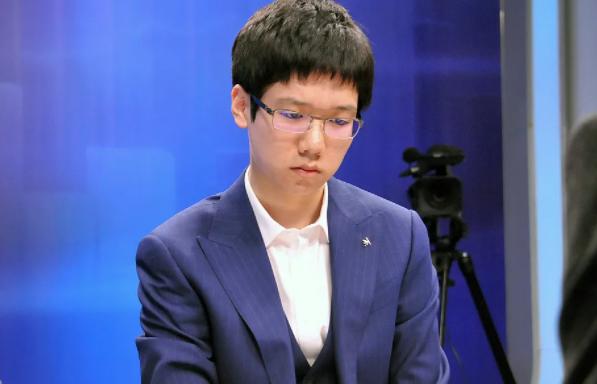 卞相壹|中韩对抗赛激战13盘 赵晨宇范胤成绩最差 申真谞卞相壹居榜首