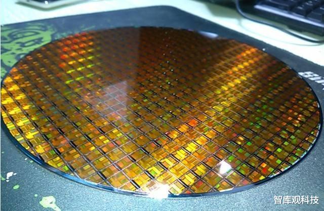 极紫外光刻|国产EUV光刻机传来好消息,关键技术被攻克,美媒:怎么会是它?