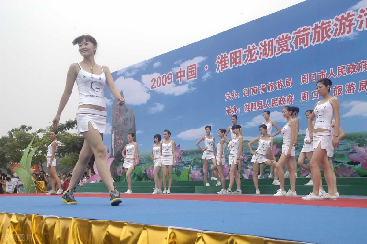 宫岛|郭进拴|龙湖赏荷记