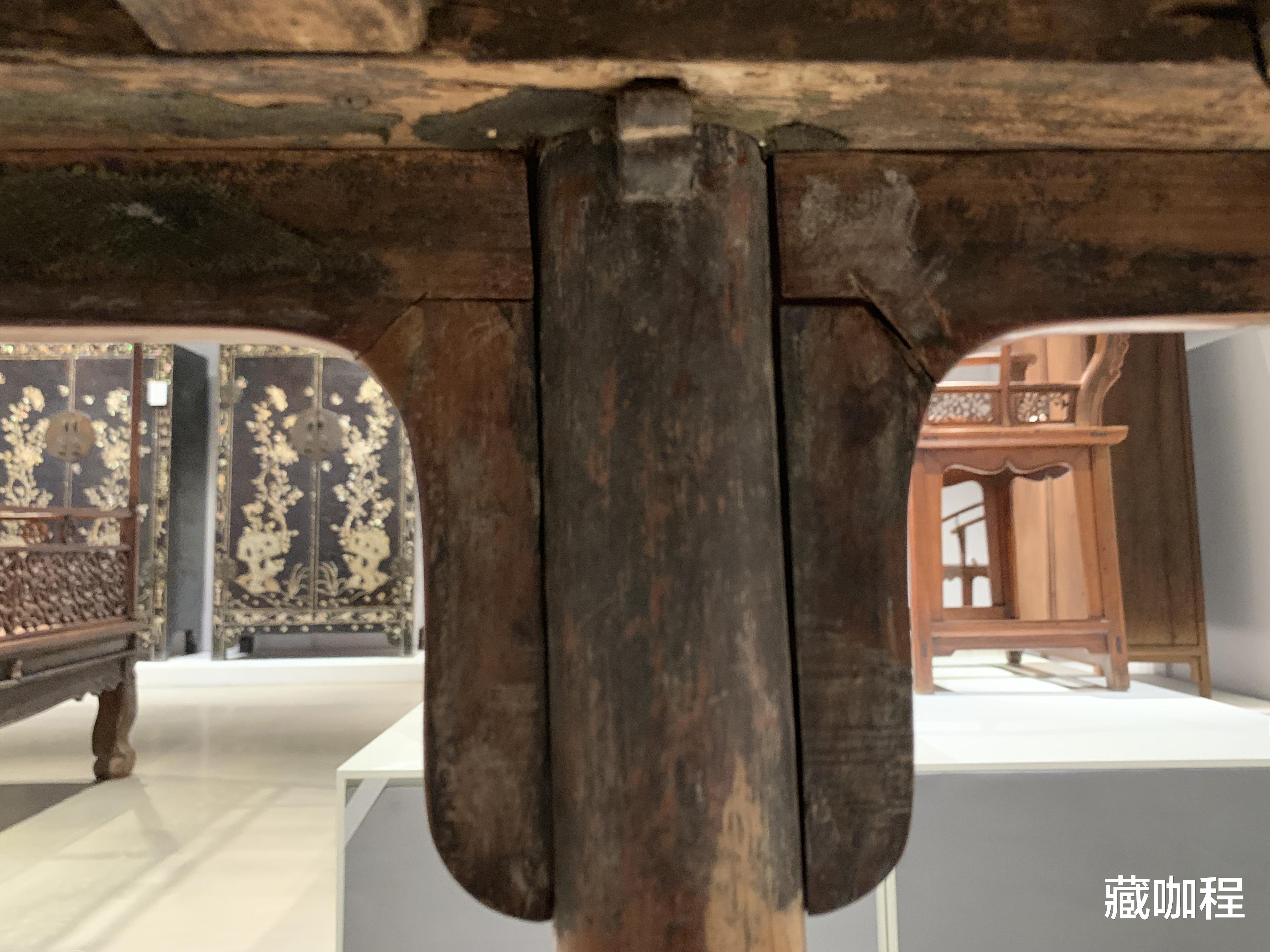 |一场三张黄花梨条案，牙头背面构造是关键（下）