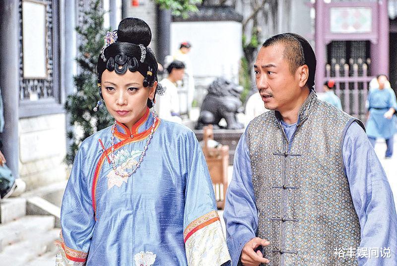 黎耀祥|黎耀祥与妻子庆结婚25年，夫妻携手切蛋糕，获甜蜜表白：感恩有你