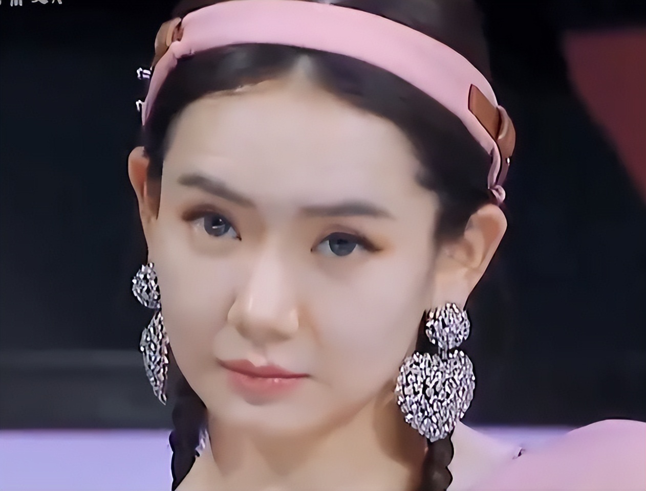 李承铉|李承铉被前任闺蜜挑衅！戚薇：关系不普通又如何？联系方式留下