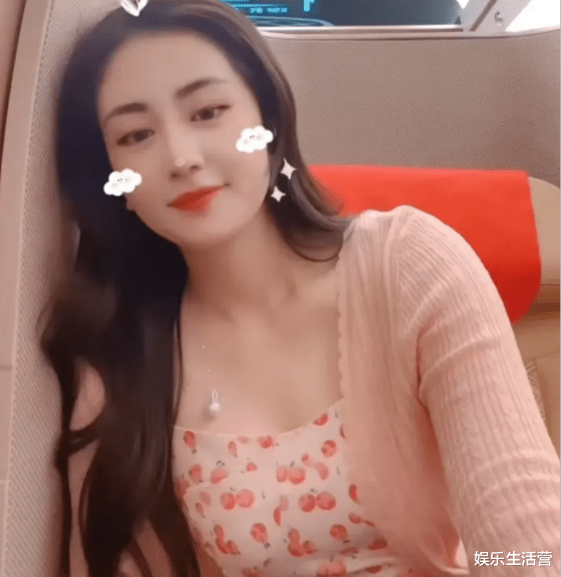 王小蒙被家暴5年,丈夫将她当摇钱树,或留阴影,称这辈子不再婚