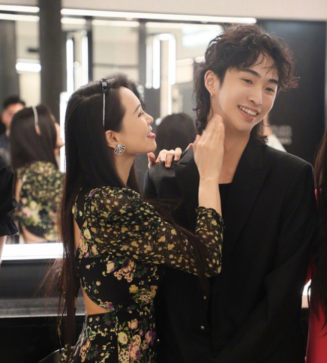 伊能静|伊能静回应婚变：去美国是照顾儿子，感谢秦昊的理解！