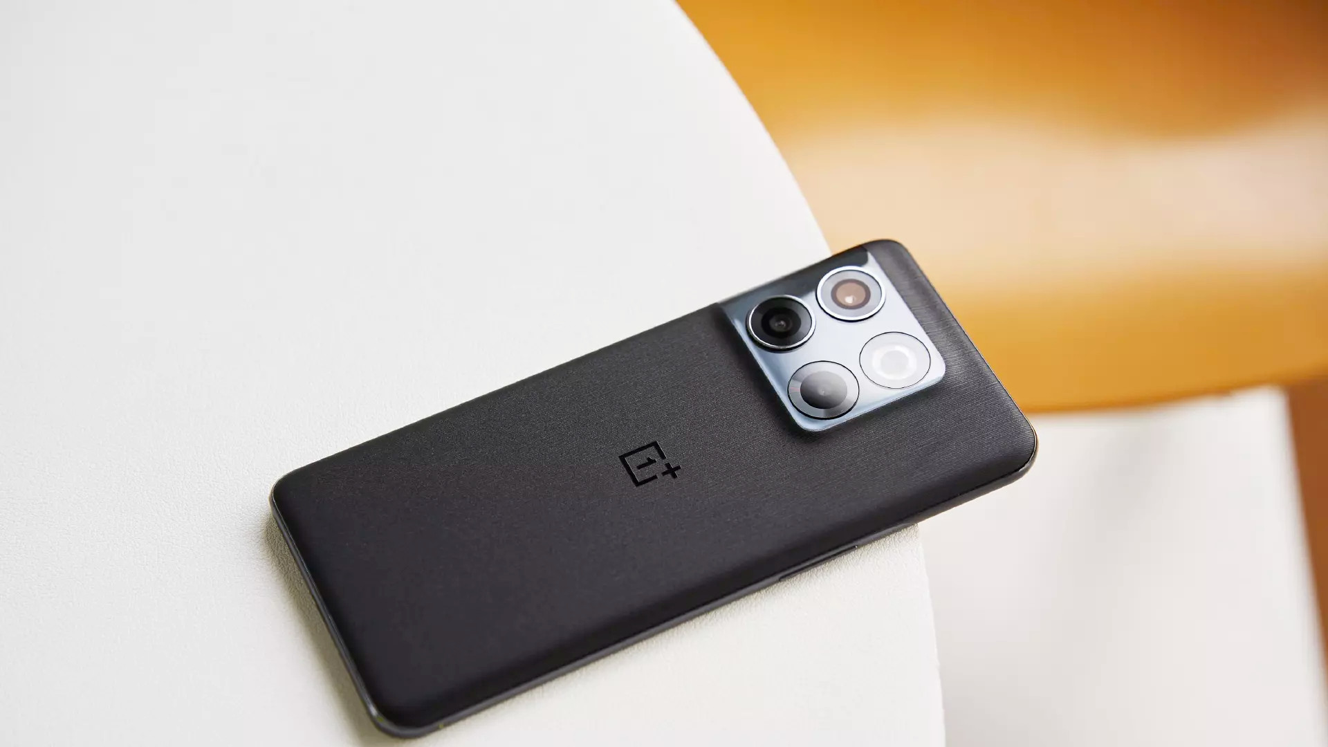 空调|3999到手！OPPO新机直接标配16GB大运存，流畅再加码