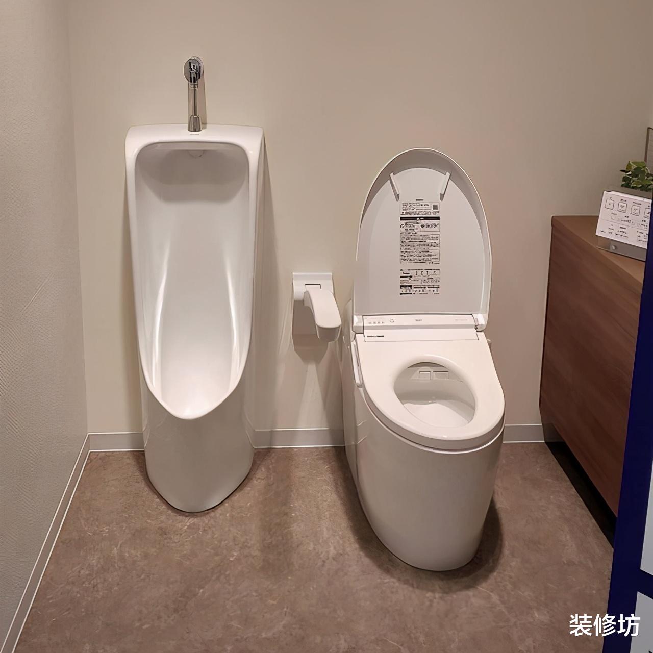 建议:卫生间再大,也别装毛巾架,学学年轻人的做法,干净又卫生