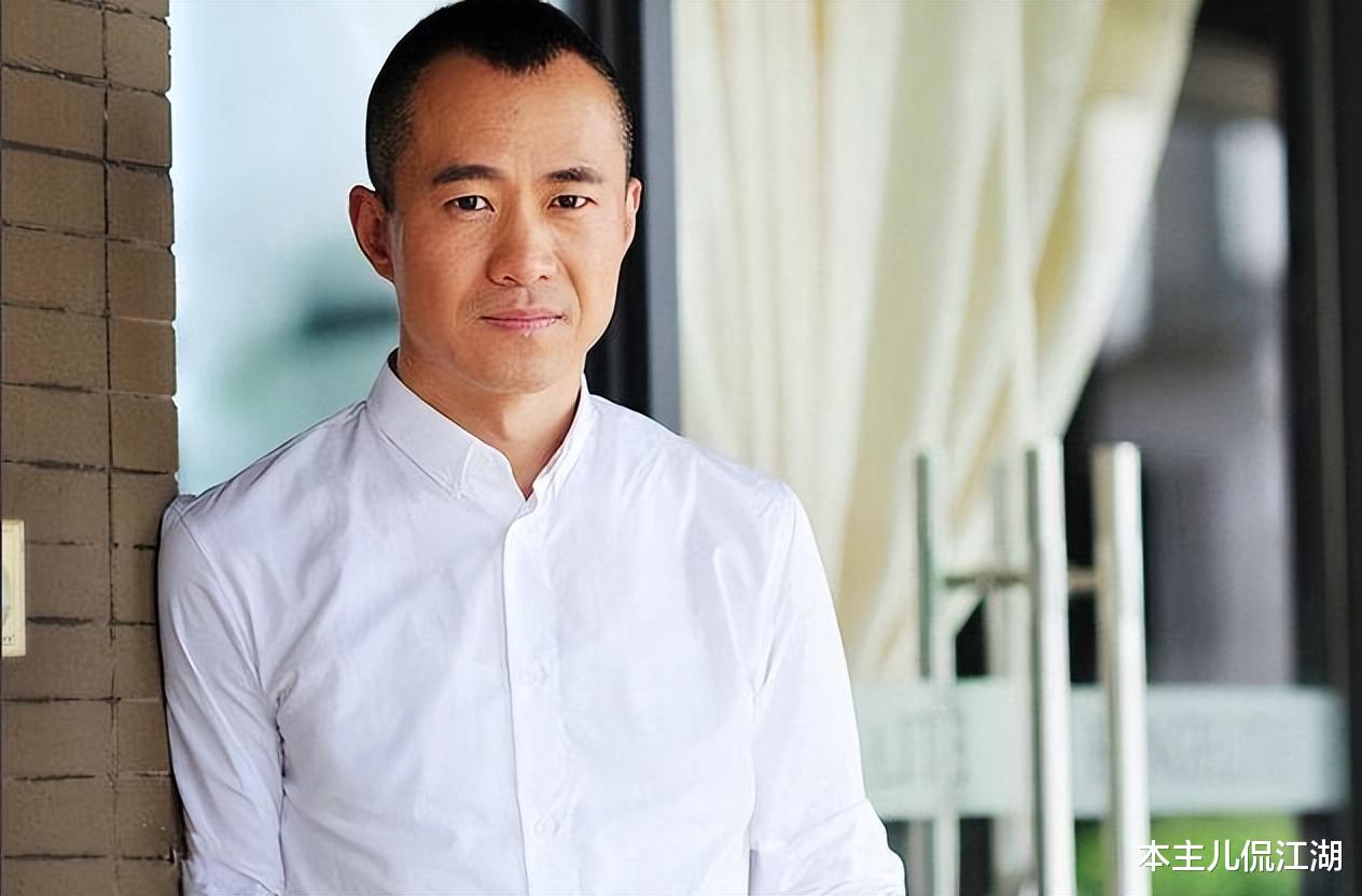 邱启明|“跌下神坛”的邱启明,他的“狂妄”真是让我开了眼