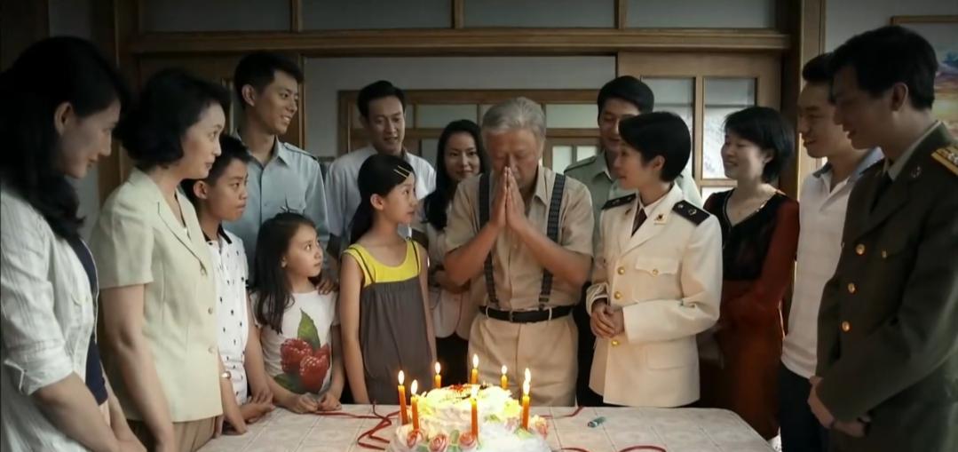 江德福|父母爱情:江德福八十大寿,大校旅长江卫国为何没有带孩子过来