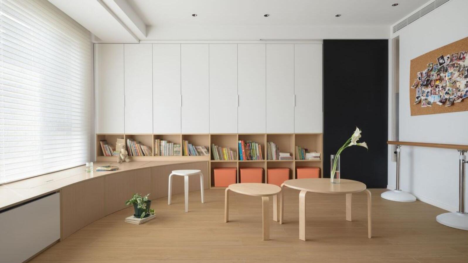 难怪现在都不要客厅了！看了她160㎡的家后，才知道有多清爽