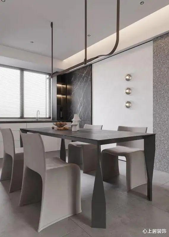 黑白之间 │ 张弛有度