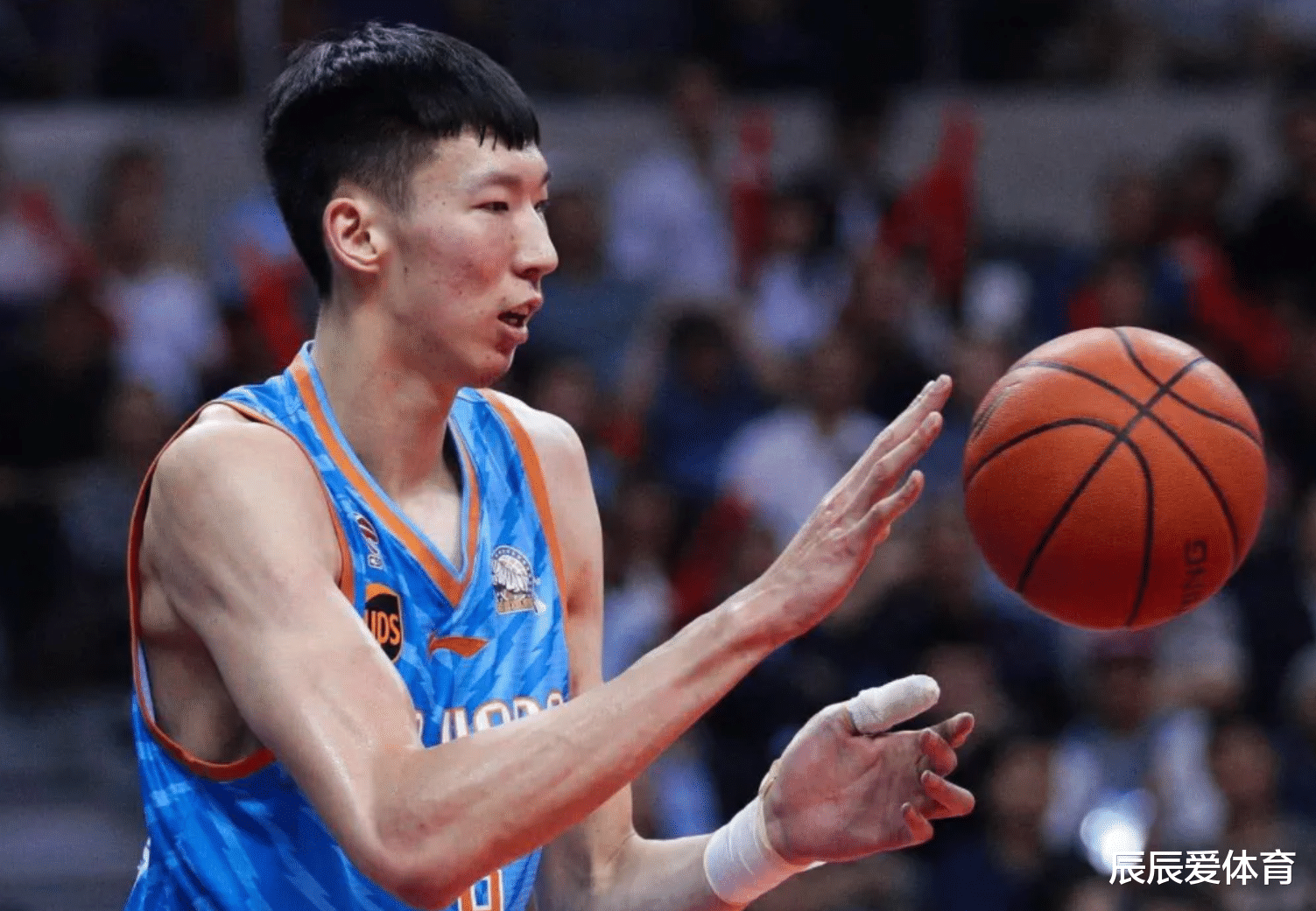 周琦|CBA三消息：首钢无奈再选洋帅，新疆周琦继续干耗，梅奥重新回归