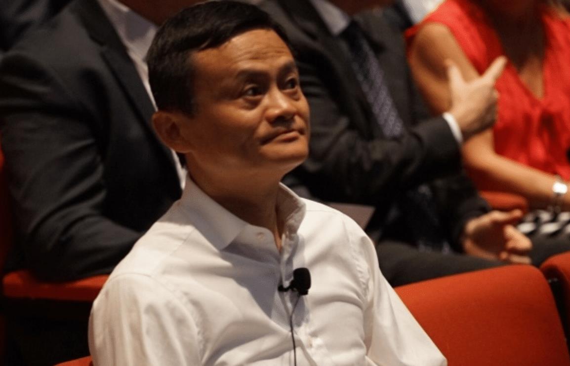 spring|35年前，一对父子每年资助马云400元上学，这报答绝了