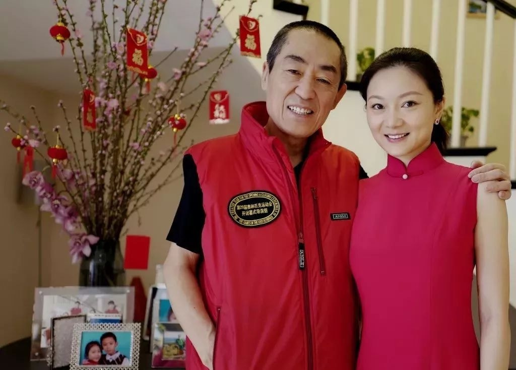 巩俐|2018年金马奖颁奖典礼上，巩俐黑脸拒绝颁奖，她受了怎样的屈辱？