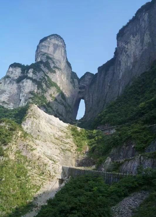 梵净山|六大名山人杰地灵!可惜旅游费用贼高,景色能对得起门票价格吗?