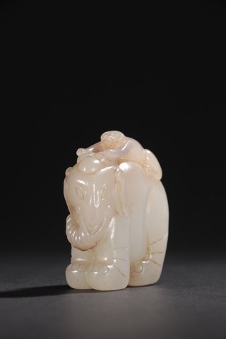 和田玉籽料|清代-和田玉籽料“封侯拜相”雕件