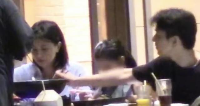 高圆圆|高圆圆家庭聚餐,互相喂食,明星典范