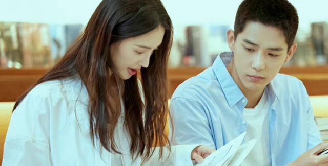 秦岚|秦岚与小17岁王子异演情侣引争议，网友吐槽的理由出奇一致