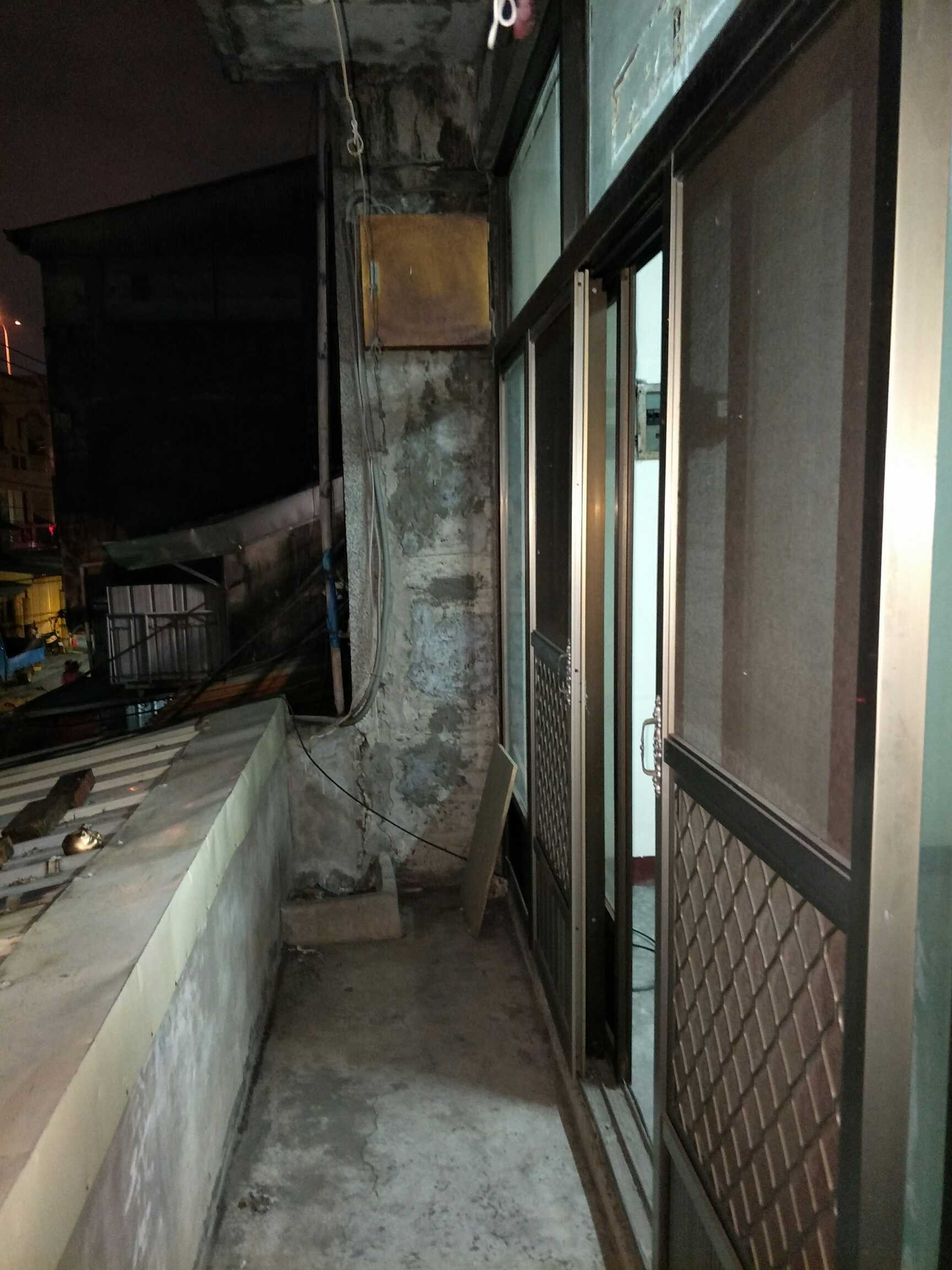 看看老公600块钱租的破房子，又脏又烂，我估计你看了都害怕！