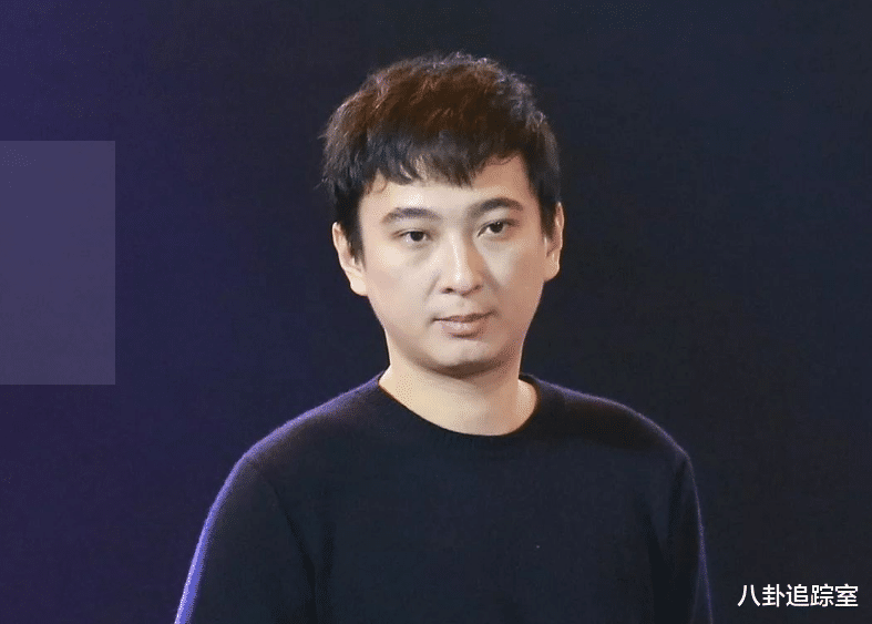 最佳拍档|郭德纲老婆王惠晒王思聪的豪车，意外拍到王思聪跟银发美女约会