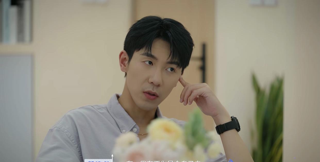 心动5|《心动5》六万CP暗戳戳发糖：女一潜意识动作暴露心意，老六好福气