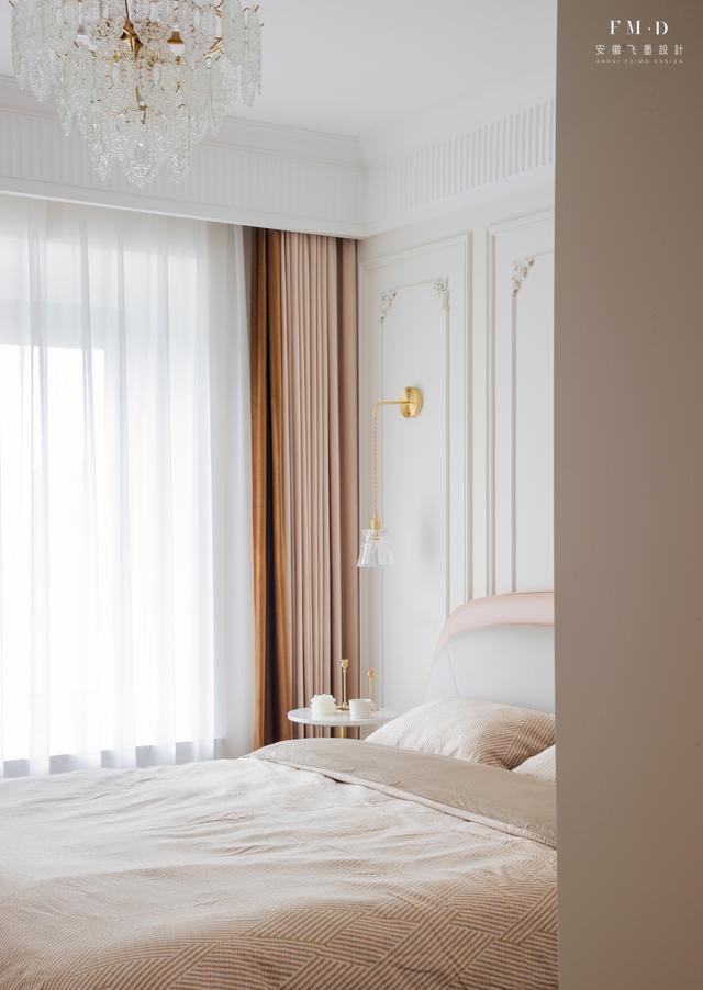 130毛坯,半包11万做6处改动,沙发后砌地台,居住舒适感飙升!