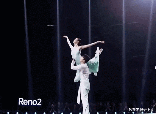 女孩|娱乐圈就是个大染缸,跳进来的这5个女孩,个个都变了样