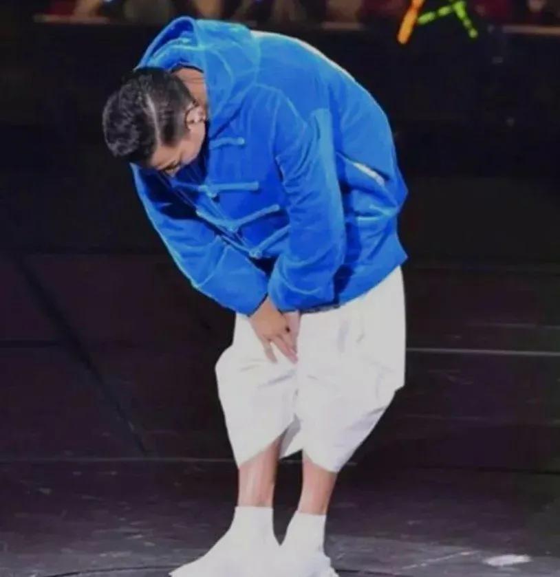 刘德华|刘德华演唱会:开播前预约人数仅425万被质疑过气,损失近亿元