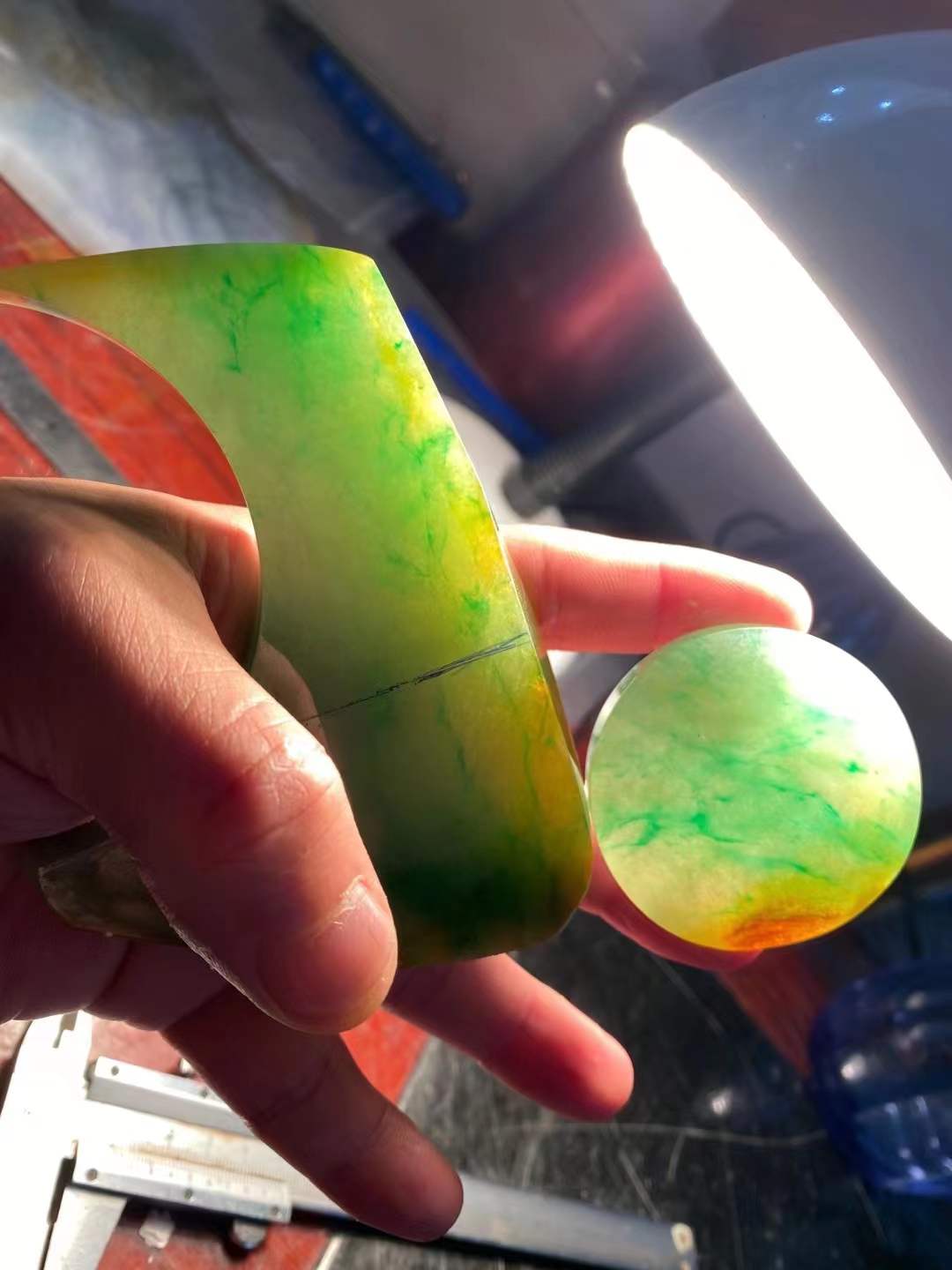 空气刘海 好久不见了这款大马坎飘绿丝的多彩了,这样的颜色就是一见眼前就明亮的感觉