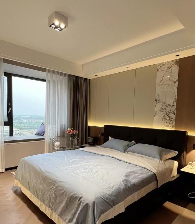 看了他家172的房才知道什么叫高雅,全屋没有一丝俗气,太美了