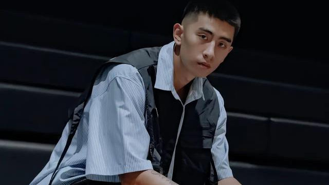 野球帝张照洋高铁站遭殴打，警方通报：因排队引发口角，双方此前无矛盾无交集