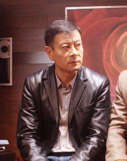 巫刚|“军人专业户”巫刚:从木匠到演员,离婚十几年至今还是单身