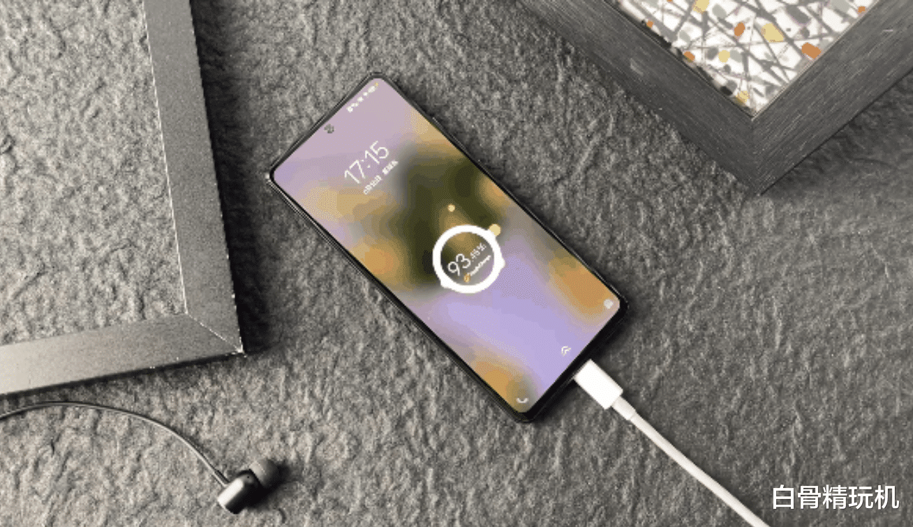 苹果|为什么苹果手机没有百瓦快充，是技术达不到，还是节省成本故意为之？