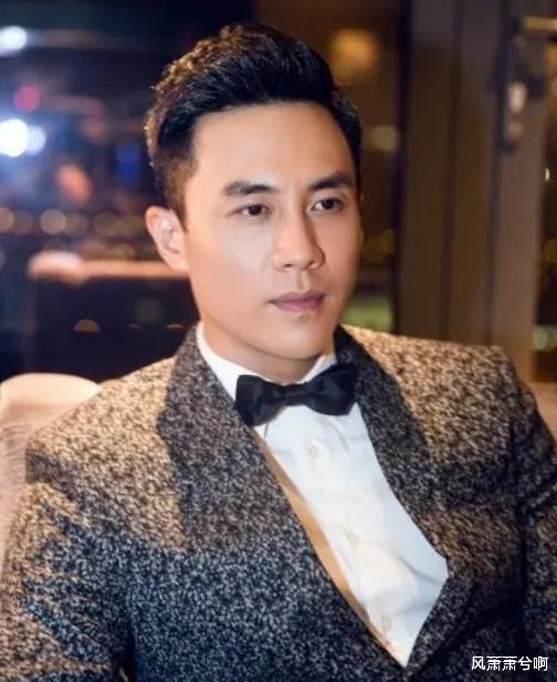 杜淳 40岁杜淳被吐槽油腻后，努力健身瘦到脱相后又被吐槽\像个糟老头子\