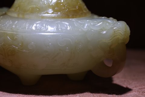 和田玉籽料|和田玉籽料双耳 三足盖炉