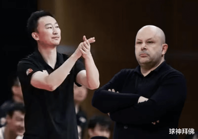 索尼·威姆斯|3笔签约动态！小丁获330万续约合同，首钢力邀刘维伟，威姆斯接近加盟山东