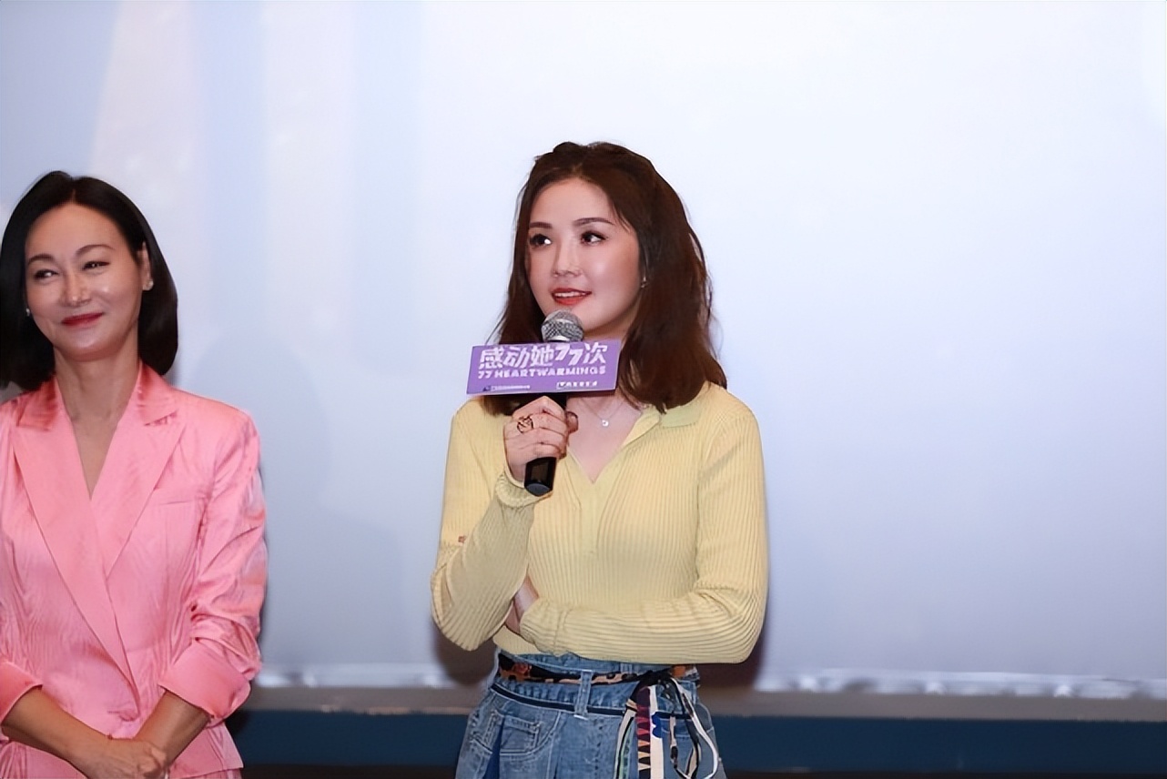 阿Sa|阿Sa蔡卓妍真是一点没变，穿鹅黄色针织衫好温柔，还是少女的模样