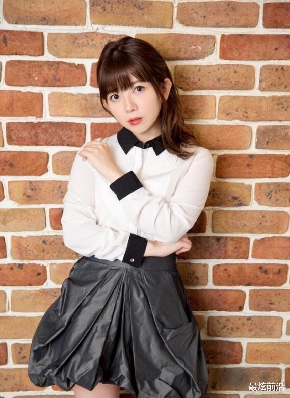 齐刘海 山口百惠儿媳才貌双全，结婚穿和服留齐刘海，没婆婆年轻时漂亮