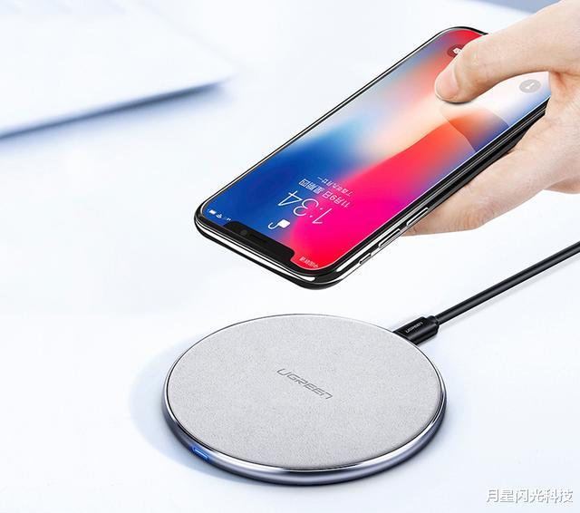 |为什么现在手机都使用玻璃机身?