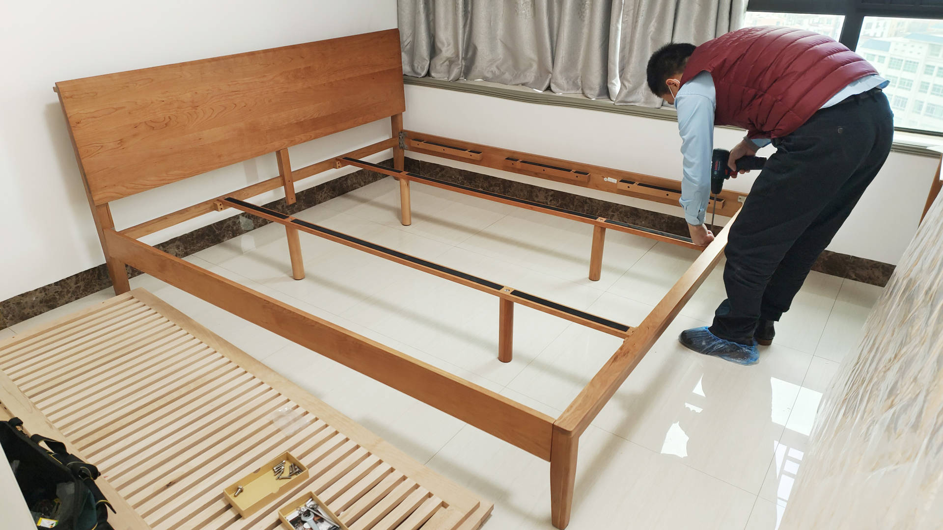 小户型家装经验分享，尽量能一步到位，记主卧升级八条床腿的木邻无忧实木床
