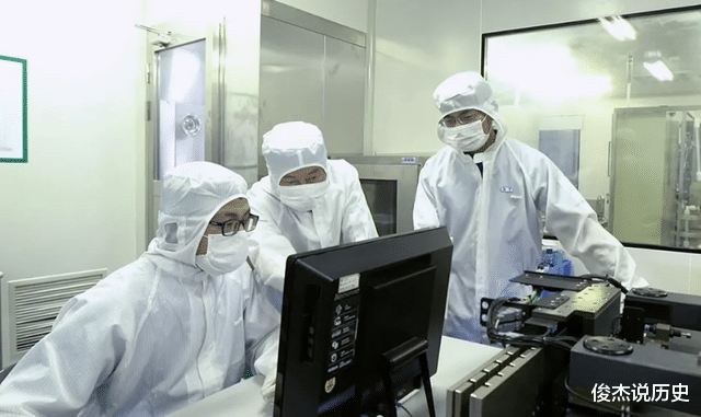 光刻机|再见了,ASML?国产光刻机“破冰”关键一步